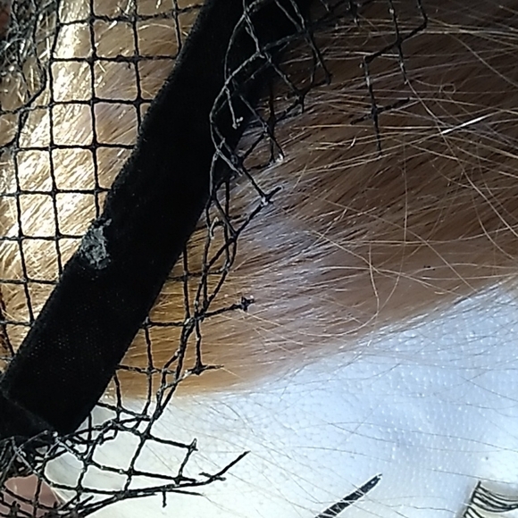 Vintage black red rose hair piece hat - Picture 4 of 5